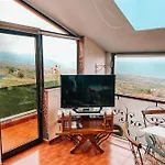 Vakantiehuis Sun-soaked W Patio, Balcony & Garden - Aguilas