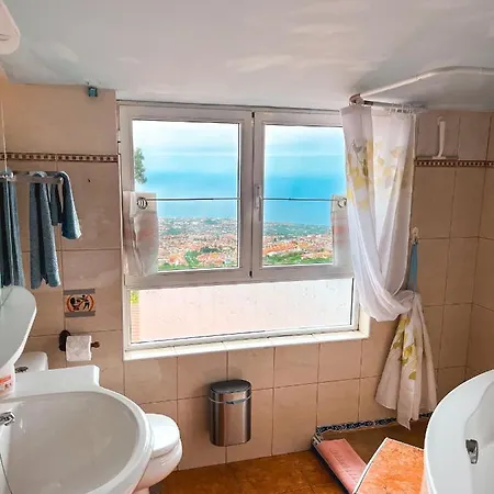 Sun-soaked W Patio, Balcony & Garden - Aguilas La Orotava