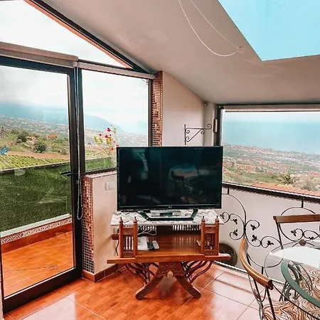 Dom wakacyjny Sun-soaked W Patio, Balcony & Garden - Aguilas